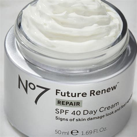 The new No7 Future Renew skincare range reverses visible signs of skin ...