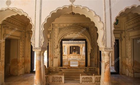 Vista de la arquitectura histórica de las tumbas de Paigah en Hyderabad ...