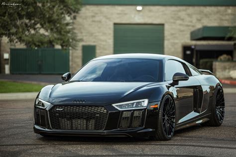 Custom 2018 Audi R8 | Images, Mods, Photos, Upgrades — CARiD.com Gallery