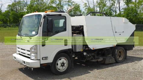 Street Sweeper Truck Maintenance: Keeping Urban Roads Clean - CSCTRUCK Municipal Truck