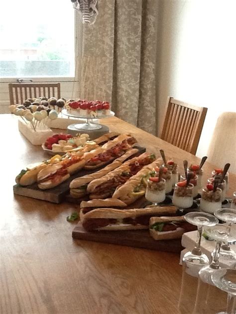 Champagne breakfast for graduates Sunday Breakfast, Christmas Breakfast, Breakfast Ideas ...