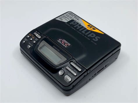 Philips DCC130 Digital Compact Cassette Player