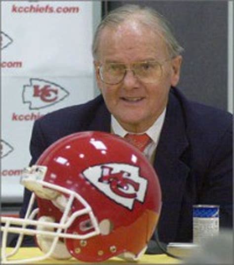 Lamar Hunt documentary: Plaza library screening doc of Kansas City Chiefs founder