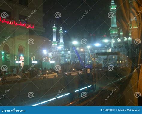 MASJIDIL AL HARAM VIEW at NIGHT from ROADSIDE Stock Image - Image of night, roadside: 160098601