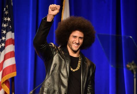 Watch Video: Colin Kaepernick Receives Muhammad Ali Award From Beyonce, Vows to Continue Protest ...