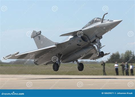 Dassault Rafale M editorial photo. Image of landing, navy - 58609071