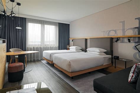 Hotel Photos | Frankfurt Airport Marriott Hotel Photo Gallery