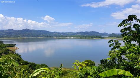 Lago suchitlan El Salvador imprecionante qué bonito mi pais ....?... A ...