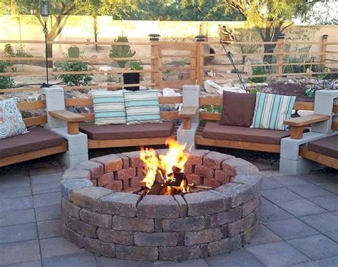 31 Inspiring Backyard Fire Pit Ideas - MAGZHOUSE