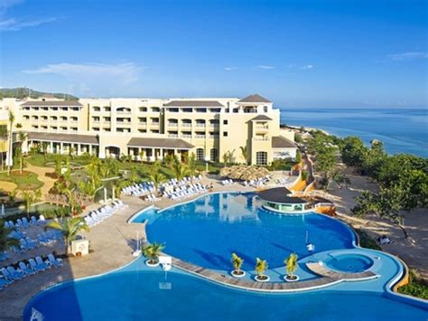 STSVacations ~ Iberostar Rose Hall Suites