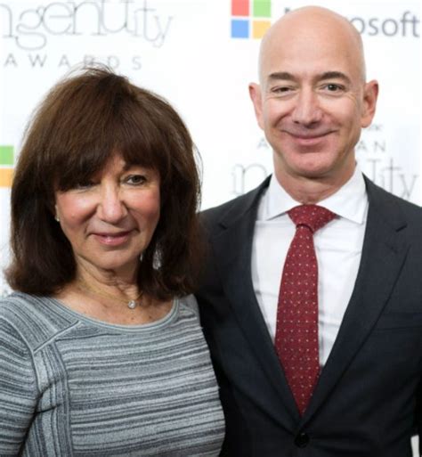 Jeff Bezos with his mother Jacklyn Bezos née Gise aka Jackie ...