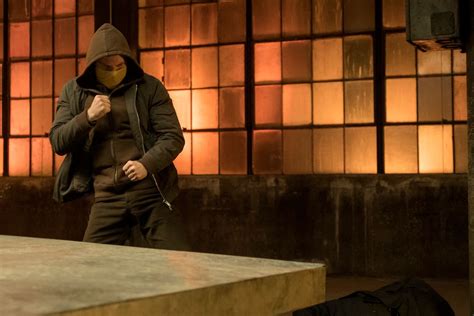 Iron Fist Season 2 Trailer Shows Off Classic Yellow Costume | Collider