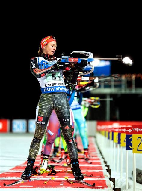 Vanessa Hinz — deutsche Biathletin ☼ | Female athletes, Sports celebrities, Biathlon