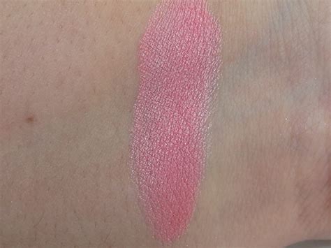 Laura Geller Peach Delight Blush-n-Brighten Baked Blush Review ...