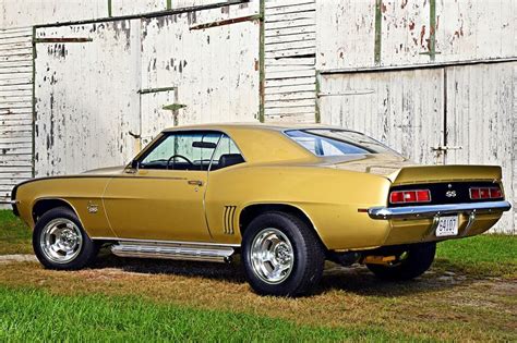 Unrestored Day-Two 1969 Chevrolet Camaro SS396 Is Perfectly Preserved In All Its 1970s Glory ...