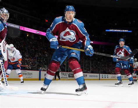 Avalanche Defenseman Jack Johnson Plays In 1,000th NHL Game - CBS Colorado