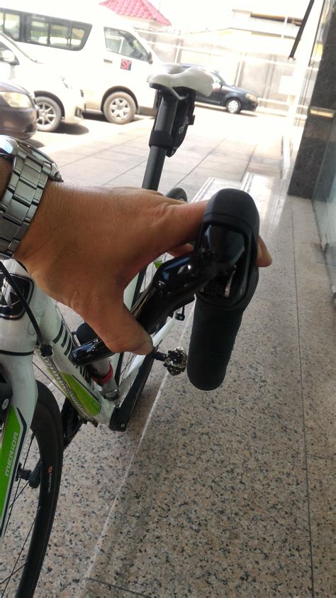 Problem with Shimano 105 R7000 front derailleur shifter unable to shift up, doesn't engage. : r ...