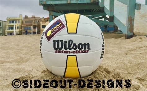 How to Play Beach Volleyball - 3 Simple Steps With Pictures