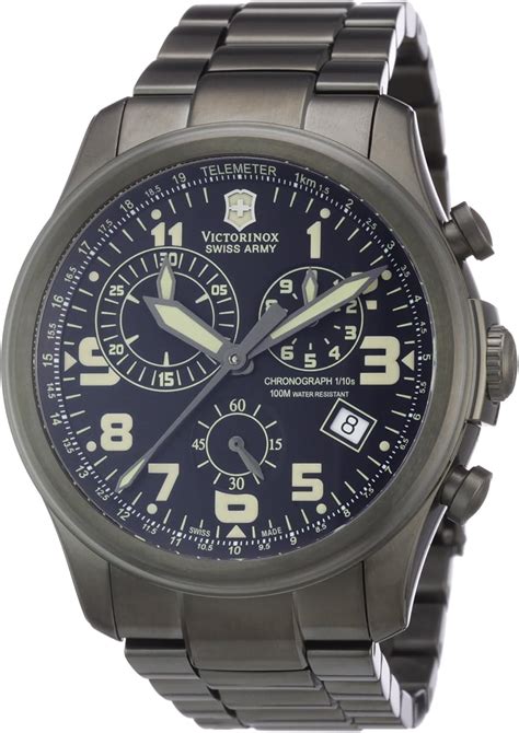 Victorinox Swiss Army Men's Infantry Vintage Chronograph Dial Watch Black V251289: Swiss Army ...