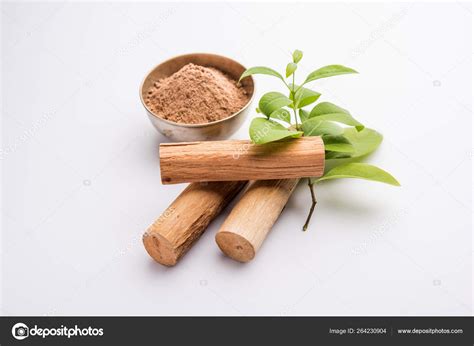 Chandan Sandalwood Powder Sticks Green Leaves Stock Photo by ©arundhati ...