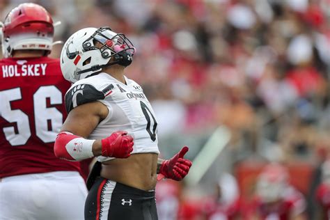 UC Linebacker Ivan Pace Jr. Declares For 2023 NFL Draft - All Bearcats