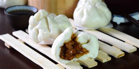 Char Siu Bao Recipe- Chinese Steamed Pork Buns 叉烧包 complete guide