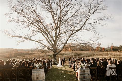 Montaluce Winery Wedding | Photos, Tips & Pricing