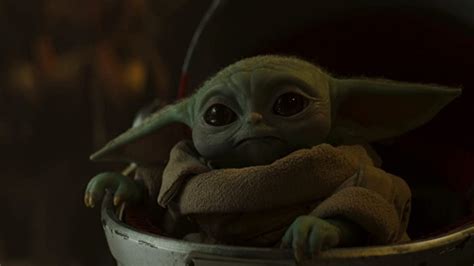 Baby Yoda age and name, explained: who is Grogu on The Mandalorian ...