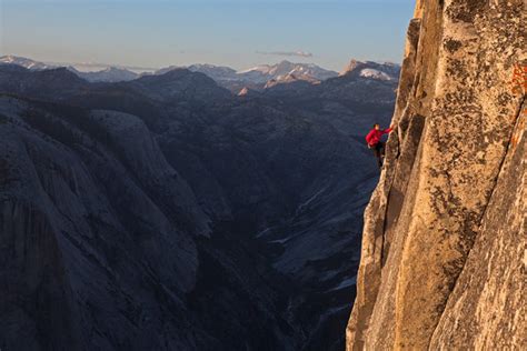 Alex Honnold Free Soloing Half Dome - Jimmy Chin