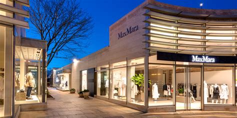 Max Mara | Max Mara Café | Americana Manhasset