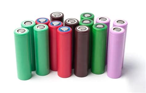 How to choose the Best 18650 Lithium Cell 2023 - BRAVA