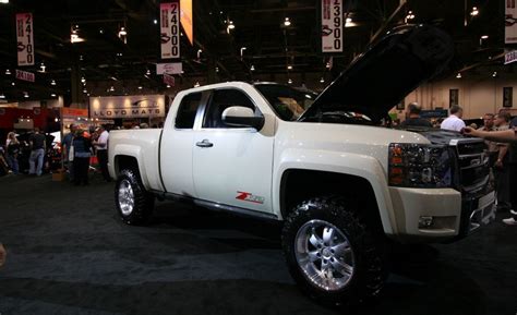 Chevrolet Silverado ZR2 Concept