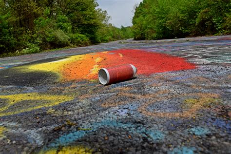 The Schumin Web » Spray paint can on Graffiti Highway