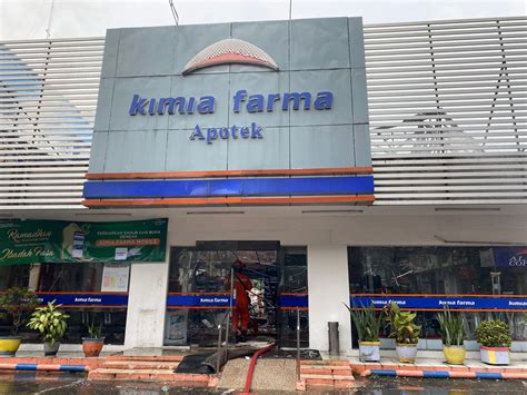 80 Persen Bangunan Apotek Kimia Farma di Diponegoro Surabaya Runtuh ...