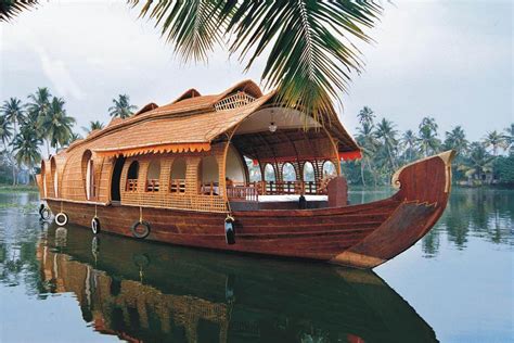 Houseboats In Kerala