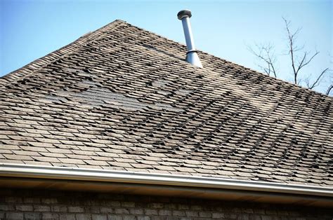 Wind Damage and Your Roof: A Quick Guide - ABEdward.com