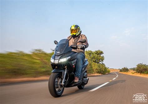 Aprilia SXR 160 Road Test Review - Motor World India