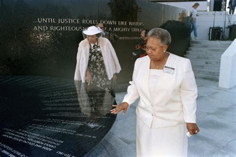 Statue honoring Mamie Till-Mobley to be unveiled in Illinois