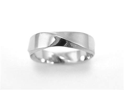 Mobius Wedding Ring 5mm Mobius Wedding Band, Mens Mobius Ring 14k White Gold | Benati