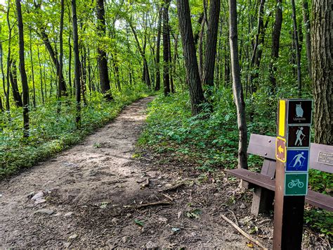 Upland Trail at Devil's Lake State Park