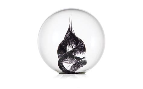 Ashes to glass paperweight - Ashes into Glass