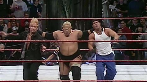 Rikishi dominates in the Royal Rumble Match: Royal Rumble 2000 | WWE