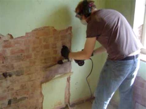 Plaster Removal Made Easy.... - YouTube