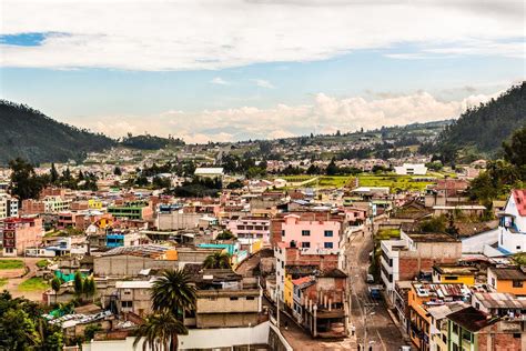 15 Best Places to Visit in Ecuador - The Crazy Tourist