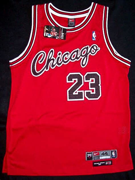 Michael Jordan Signed Authentic Nike Bulls Rookie Jersey (UDA Hologram) | Pristine Auction