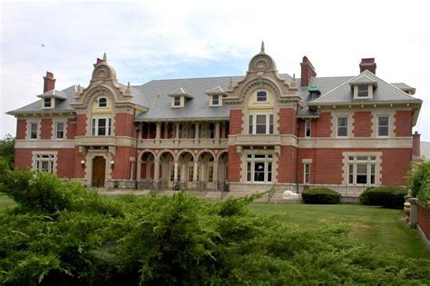 Idle Hour Mansion in Oakdale, NY