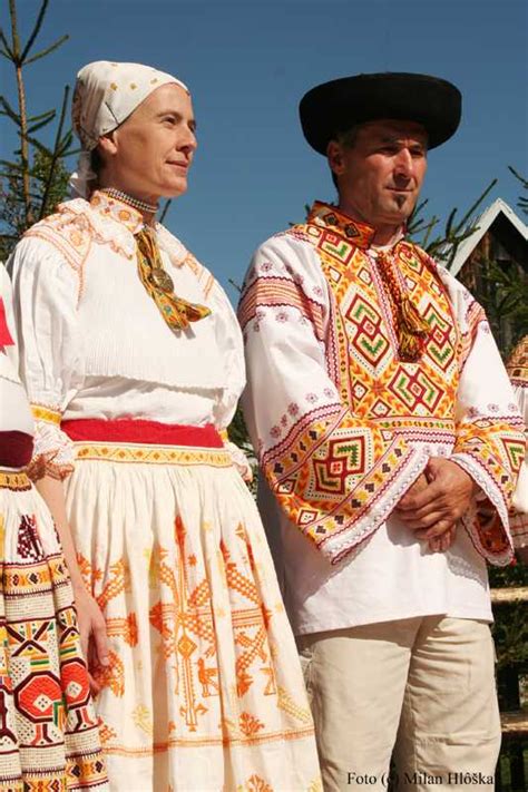 FolkCostume&Embroidery: Costume of Čičmany and vicinity, Slovakia