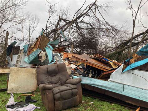 5 Dead After Tornado Hits Missouri, Search-and-Rescue Efforts Continue