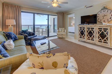 Emerald Towers Destin | beachfront condo rentals