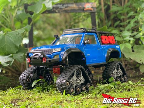 EVERYBODY’S SCALIN’ – TRAXXAS TRX-4 SPORT WITH TRAXX SET SPOTLIGHT ...